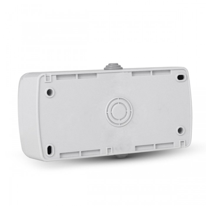Entac Stephan surface mounted wall socket earthed 2x IP54