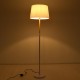 GloboStar® CEDAR 00828 Μοντέρνο Φωτιστικό Δαπέδου Μονόφωτο 1 x E27 Λευκό Μεταλλικό Καμπάνα με Λευκό Ύφασμα & Εφέ Ξύλου D40 x H148cm GloboStar® CEDAR 00828 Μοντέρνο Φωτιστικό Δαπέδου Μονόφωτο 1 x E27 Λευκό Μεταλλικό Καμπάνα με Λευκό Ύφασμα & Εφέ Ξύλου D40 x H148cm