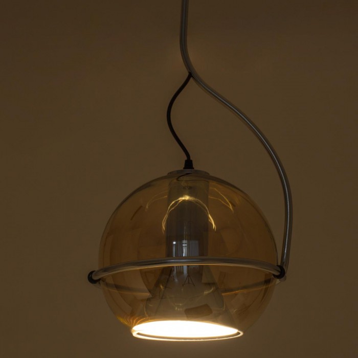 GloboStar® GLASSO 60927 Μοντέρνο Κρεμαστό Φωτιστικό Μπάλα Μονόφωτο 1 x E27 IP20 Μελί Γυαλί με Ασημί Μέταλλο - Μ27 x Π27 x Υ52cm GloboStar® GLASSO 60927 Μοντέρνο Κρεμαστό Φωτιστικό Μπάλα Μονόφωτο 1 x E27 IP20 Μελί Γυαλί με Ασημί Μέταλλο - Μ27 x Π27 x Υ52cm
