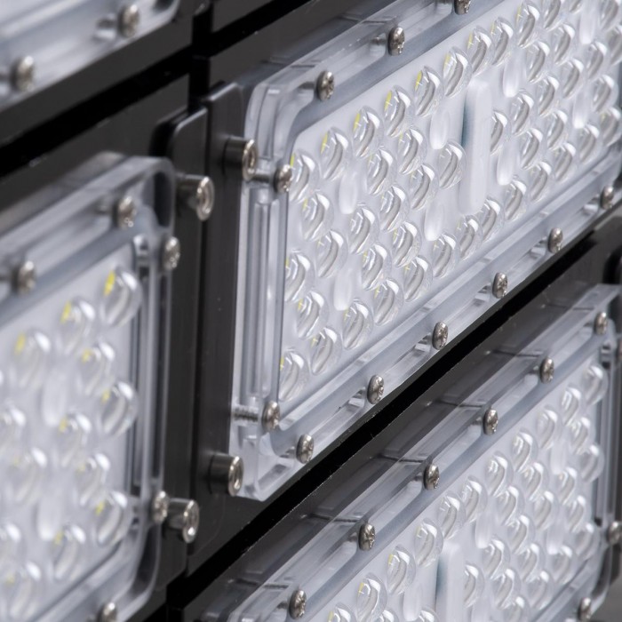 GloboStar® GOLIATH 90105 LED Προβολέας Γηπέδου - Φωτιστικό Tunnel 1000W 160000LM 75°*135° AC 100-277V Αδιάβροχο IP65 Μ62 x Π22 x Υ90cm Ψυχρό Λευκό 5000K - MeanWell Driver & LumiLEDs Chip - 5 Χρόνια Εγγύηση