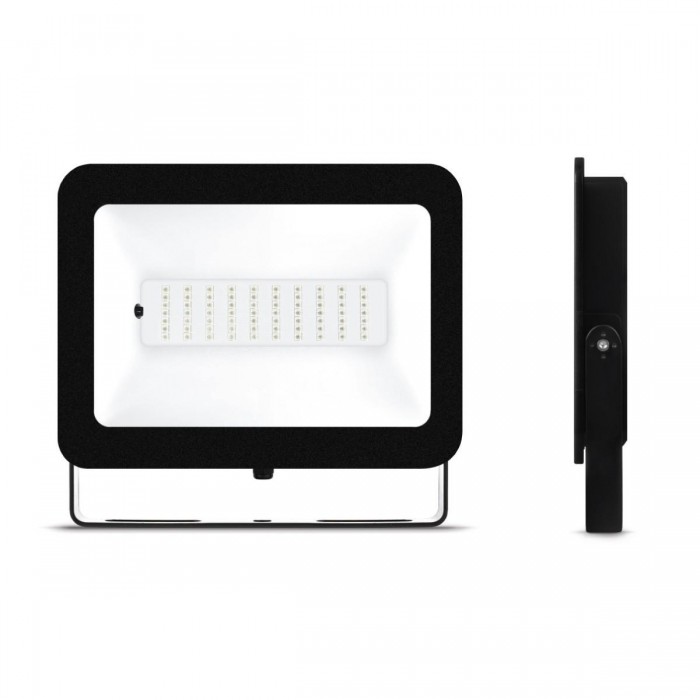 VK/02121/B/RGB - Προβολέας Led εξωτερικού χώρου, 50W, RGB, 4500lm, με τηλεχειριστήριο VK/02121/B/RGB - Προβολέας Led εξωτερικού χώρου, 50W, RGB, 4500lm, με τηλεχειριστήριο