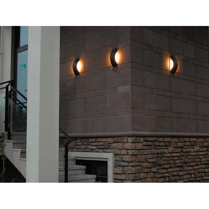 VK/02086/W/W - Φωτιστικό Led τοίχου, Up/down, 100-240V, 9W, 3000K, 355lm, CRI>85, IP54, 36x9.3x9.5cm, λευκό VK/02086/W/W - Φωτιστικό Led τοίχου, Up/down, 100-240V, 9W, 3000K, 355lm, CRI>85, IP54, 36x9.3x9.5cm, λευκό